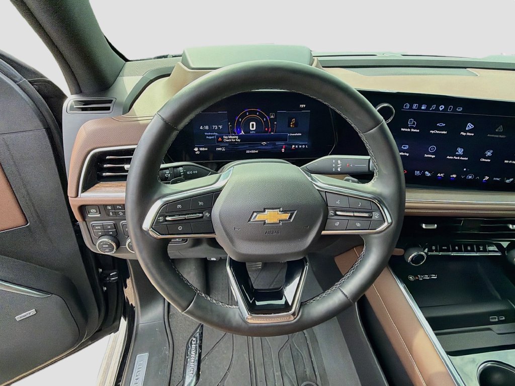 Used 2025 Chevrolet Tahoe High Country AWD/4WD image 11