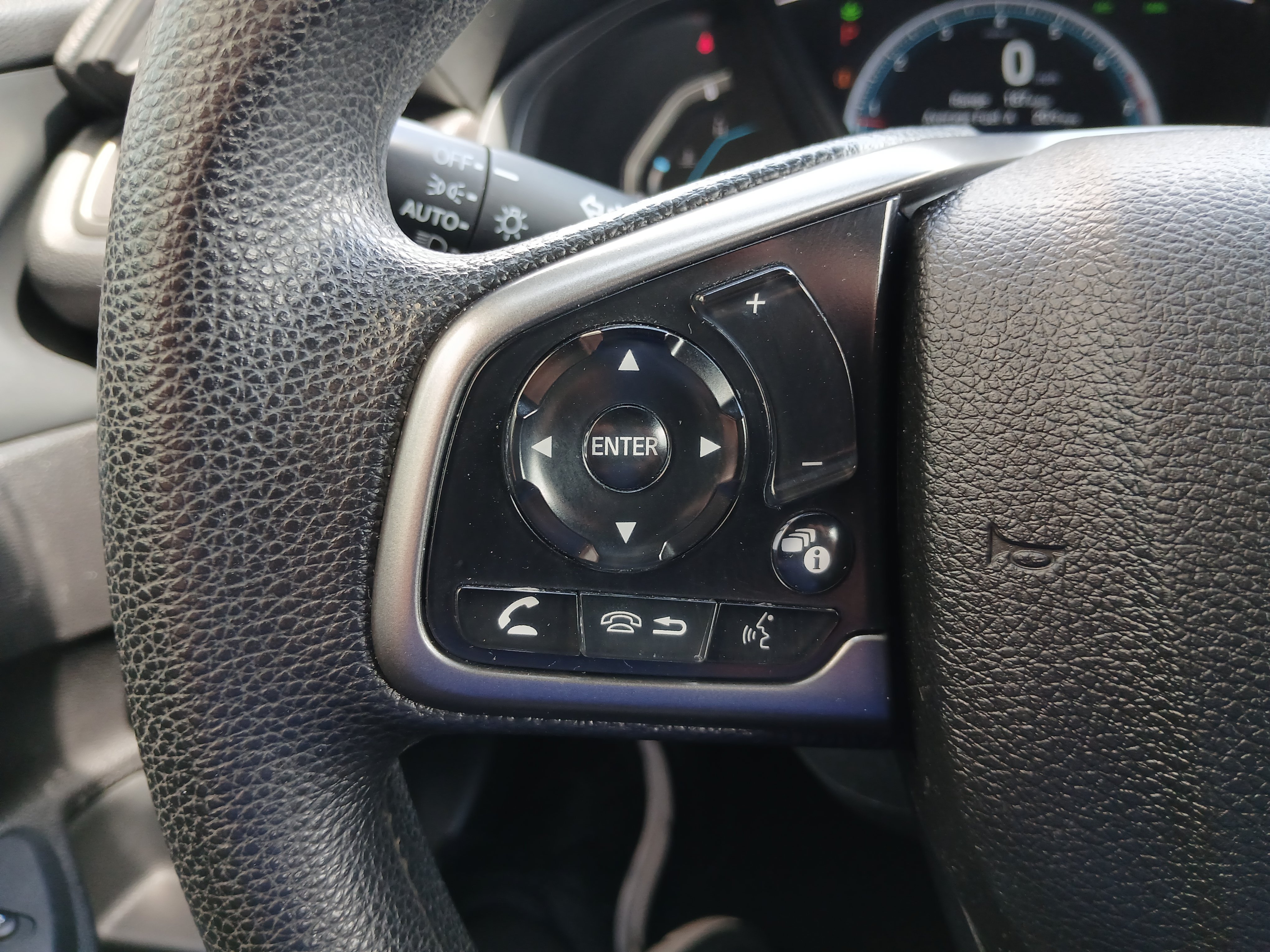 Used 2019 Honda Civic LX image 11