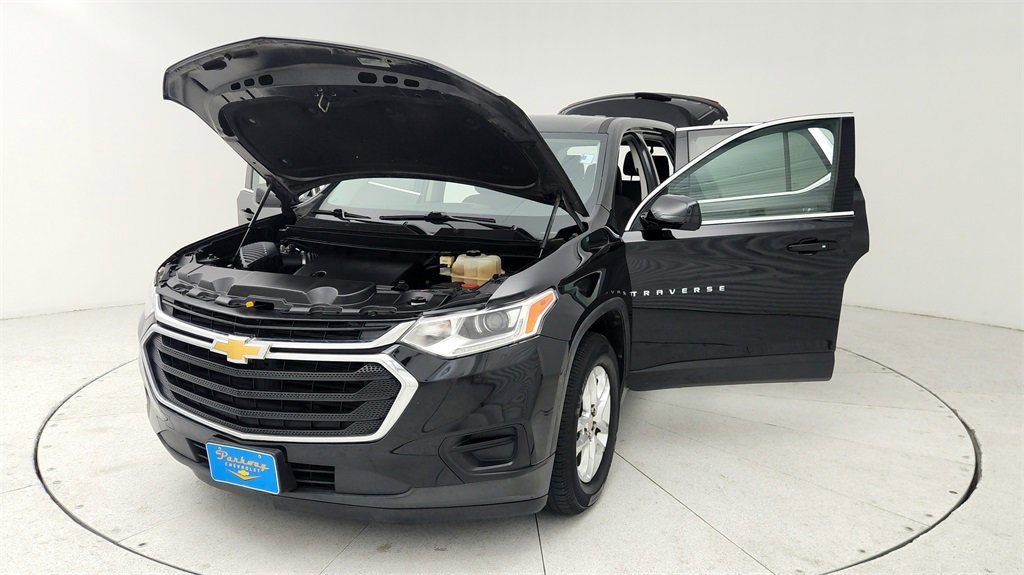 Used 2018 Chevrolet Traverse LS image 10