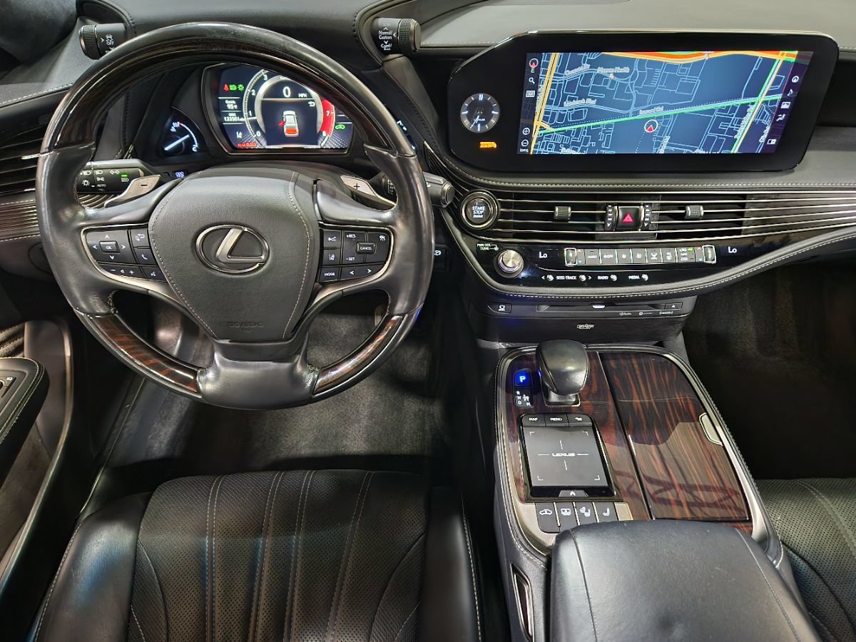 Used 2021 Lexus LS 500 RWD image 47