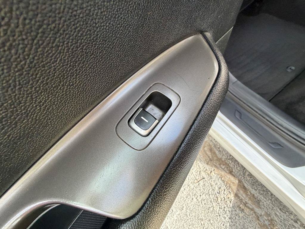 Used 2020 Kia Optima LX FWD image 13