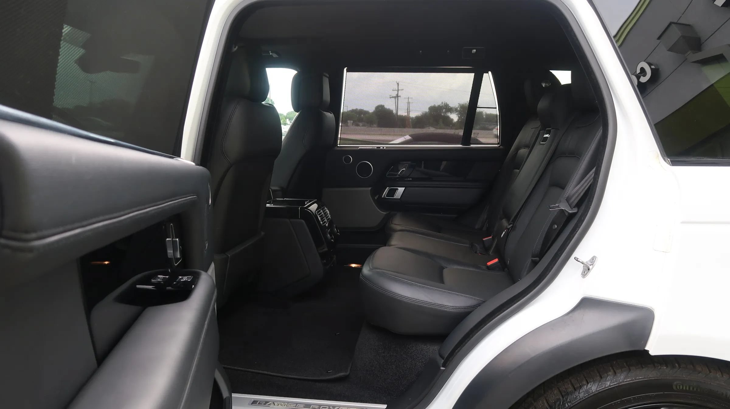 Used 2018 Land Rover Range Rover Long Wheelbase Supercharged AWD/4WD image 19
