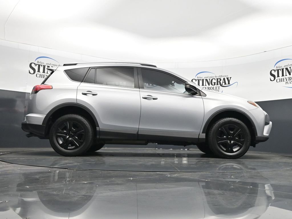 Used 2017 Toyota RAV4 LE image 24