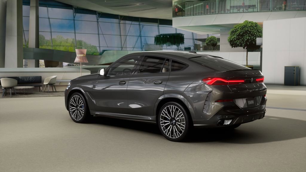 New 2026 BMW X6 xDrive40i image 2
