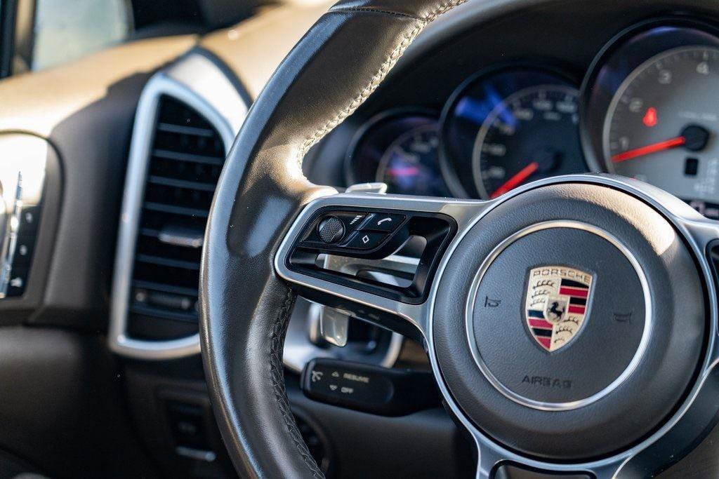 Used 2016 Porsche Cayenne S w/ Premium Plus Package image 20