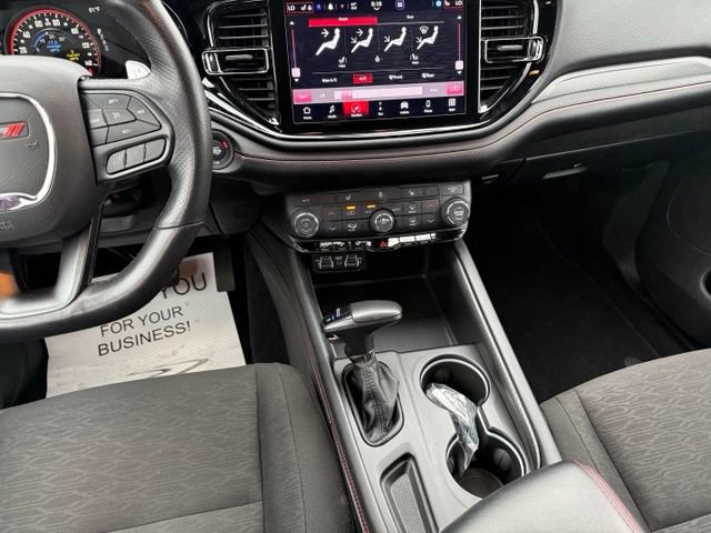 Used 2025 Dodge Durango GT AWD/4WD image 24