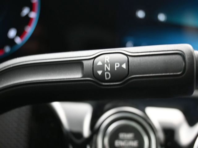 Used 2023 Mercedes-Benz CLA 250 4MATIC image 32