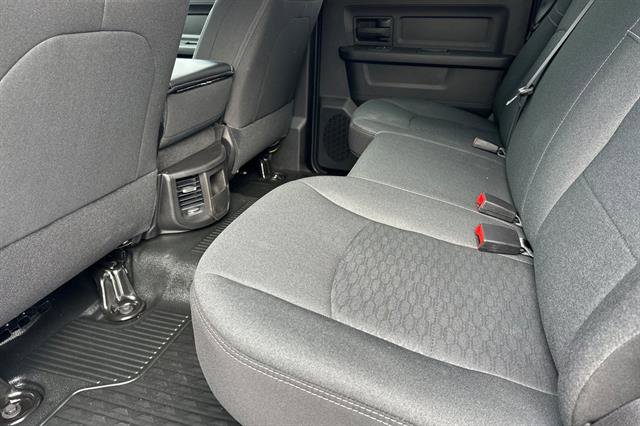 New 2026 RAM 5500 Tradesman w/ Chrome Appearance Group AWD/4WD image 9