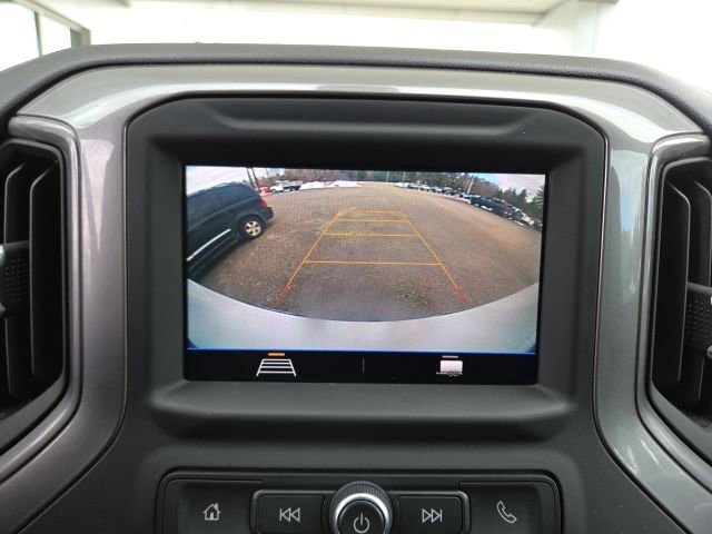 Used 2020 Chevrolet Silverado 1500 Custom w/ Custom Value Package image 10