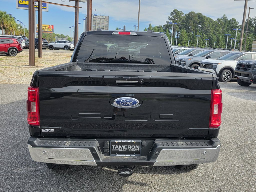 Used 2022 Ford F150 XLT w/ Equipment Group 302A High AWD/4WD image 3