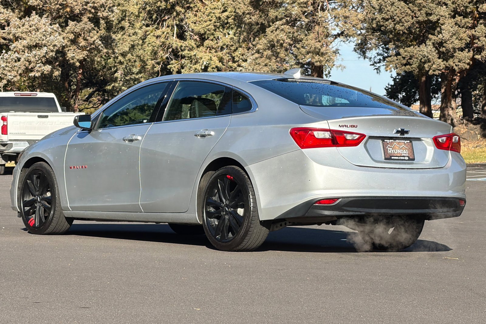Used 2018 Chevrolet Malibu LT w/ Leather Package image 6