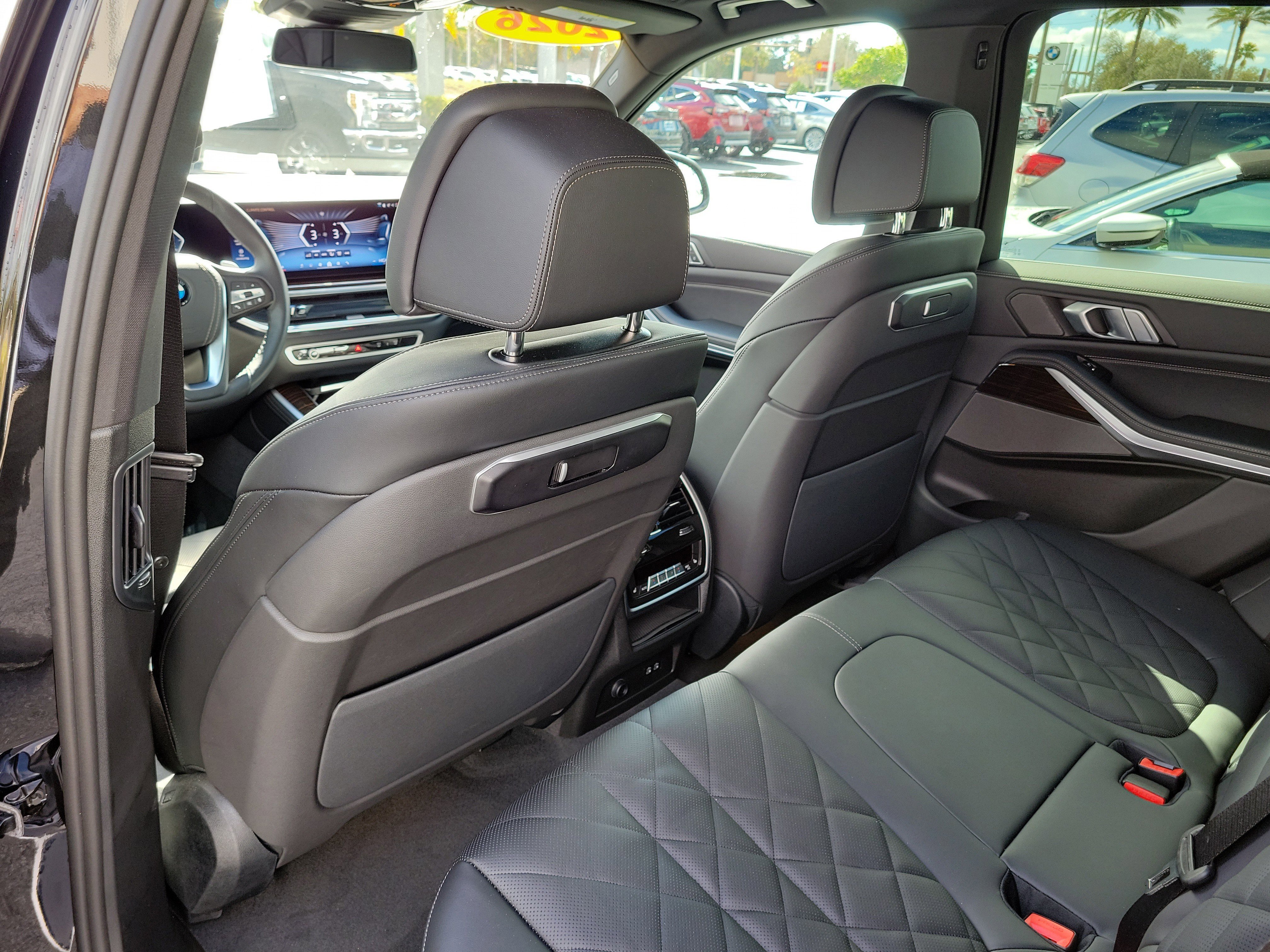 Used 2026 BMW X5 sDrive40i image 12