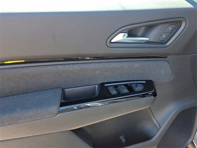 Used 2024 Honda Prologue EX image 12