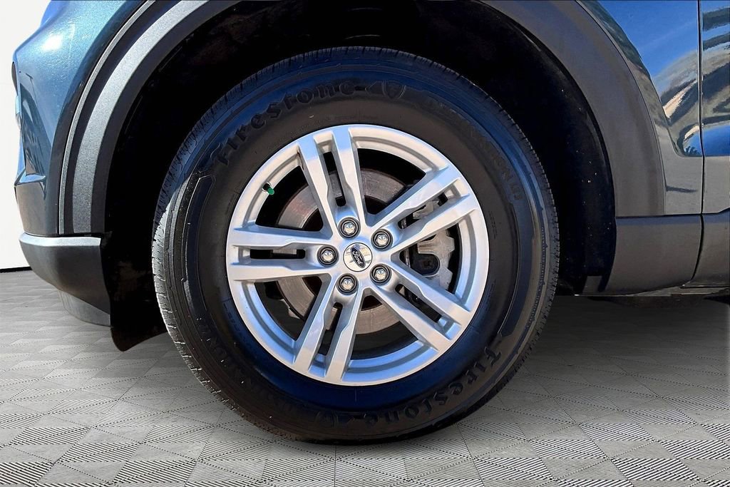 Used 2022 Ford Explorer XLT w/ Equipment Group 202A image 33