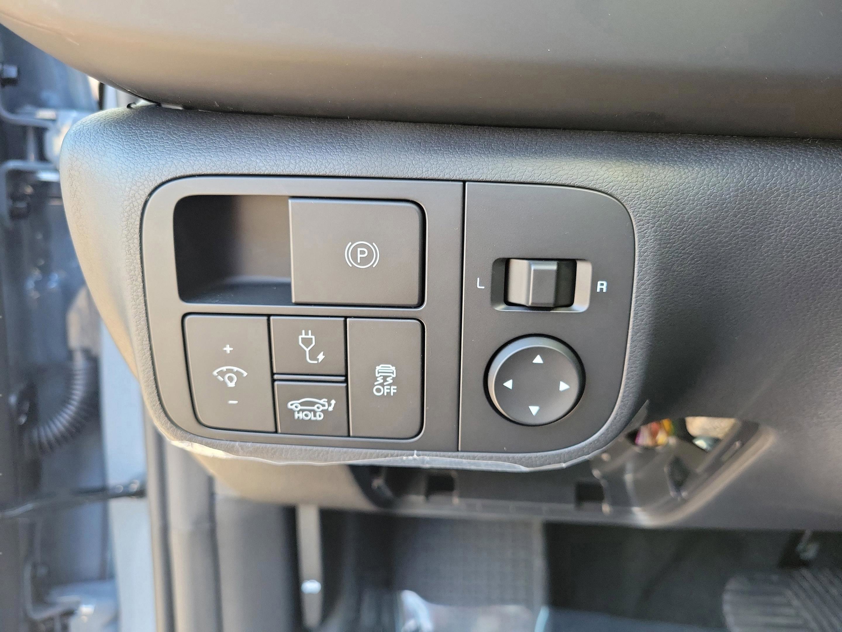 New 2025 Hyundai Ioniq 6 SE image 18