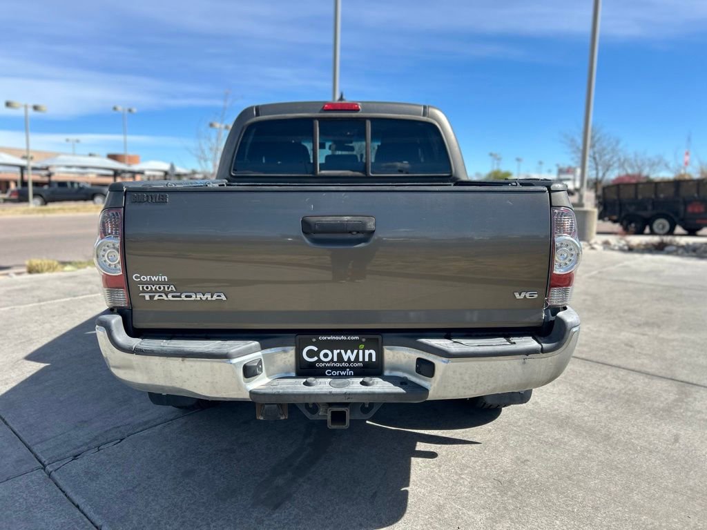 Used 2015 Toyota Tacoma 4x4 Double Cab w/ TRD Off-Road Package image 7