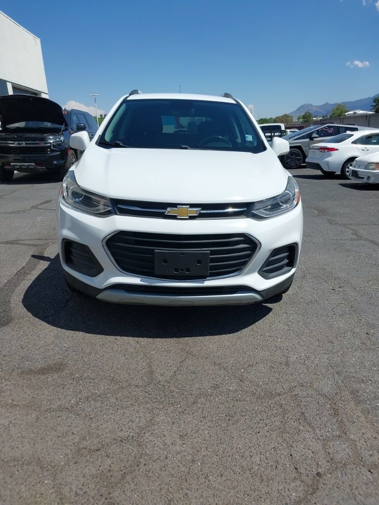 Used 2022 Chevrolet Trax LT w/ Driver Confidence Package