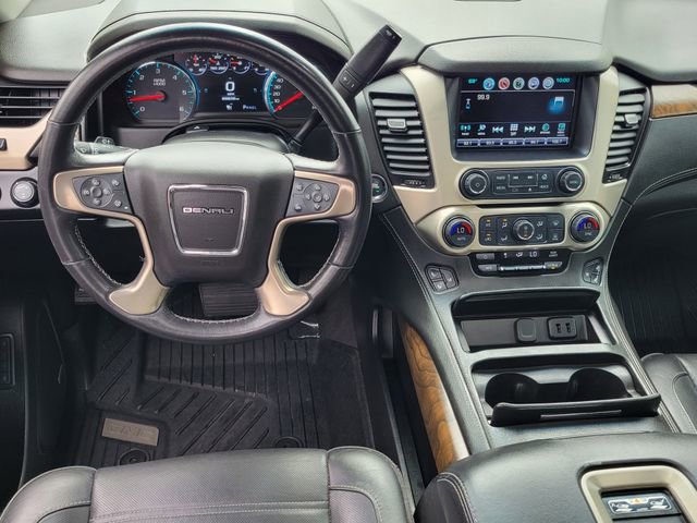 Used 2019 GMC Yukon XL Denali w/ Open Road Package AWD/4WD image 6