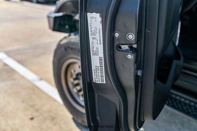 Used 2024 RAM 5500 4x4 Crew Cab image 23