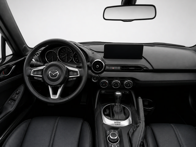 Used 2025 MAZDA MX-5 Miata RF Grand Touring RWD image 5