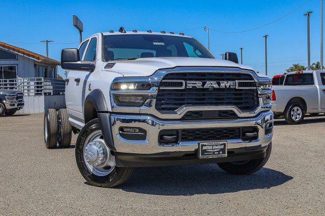 New 2025 RAM 5500 Tradesman w/ Chrome Appearance Group