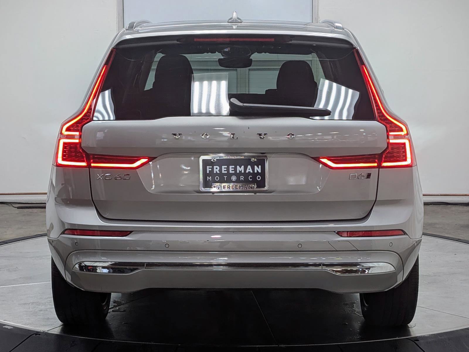 Used 2023 Volvo XC60 B6 Ultimate AWD/4WD image 8