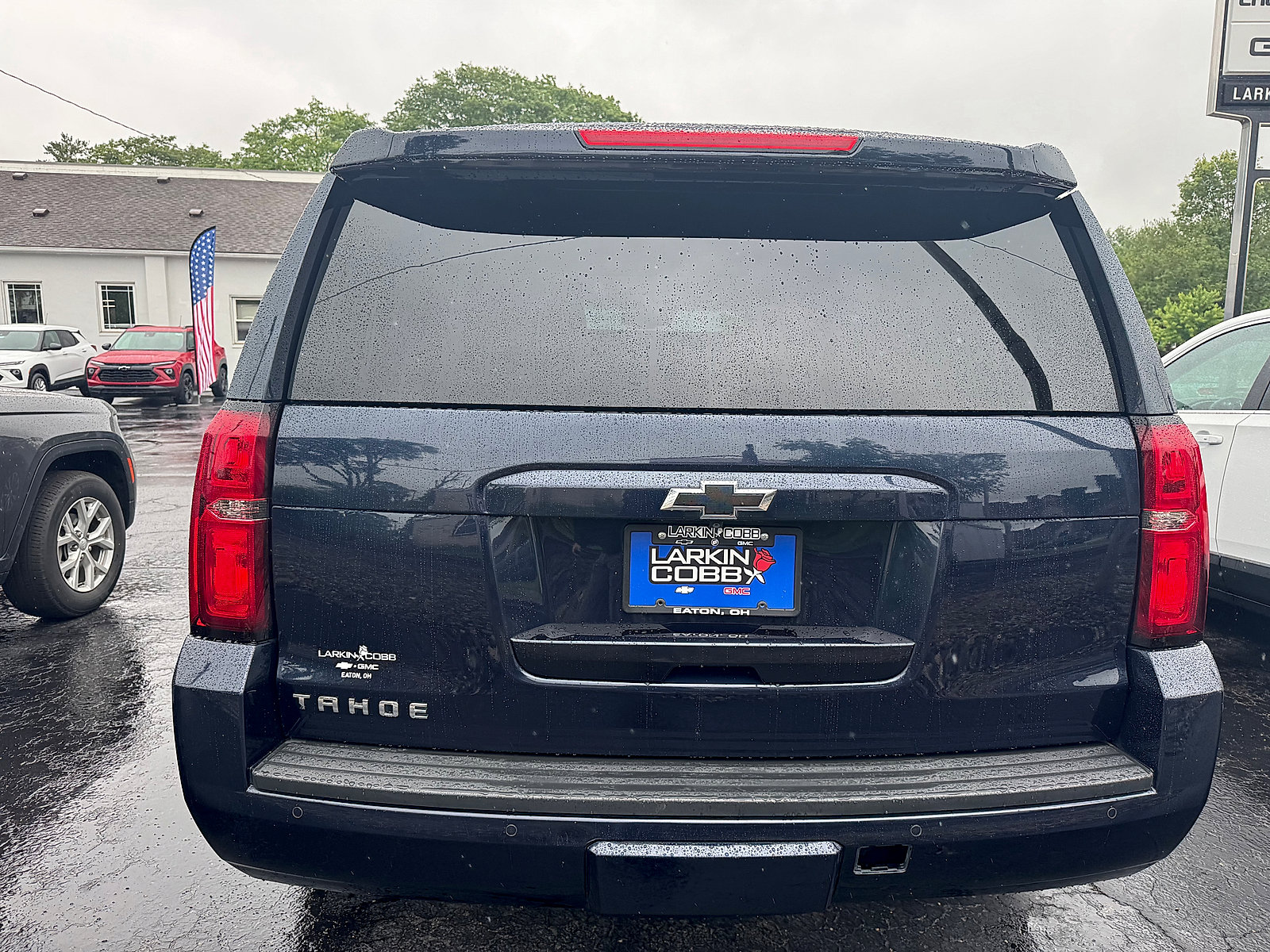 Used 2019 Chevrolet Tahoe LT w/ Luxury Package AWD/4WD image 6