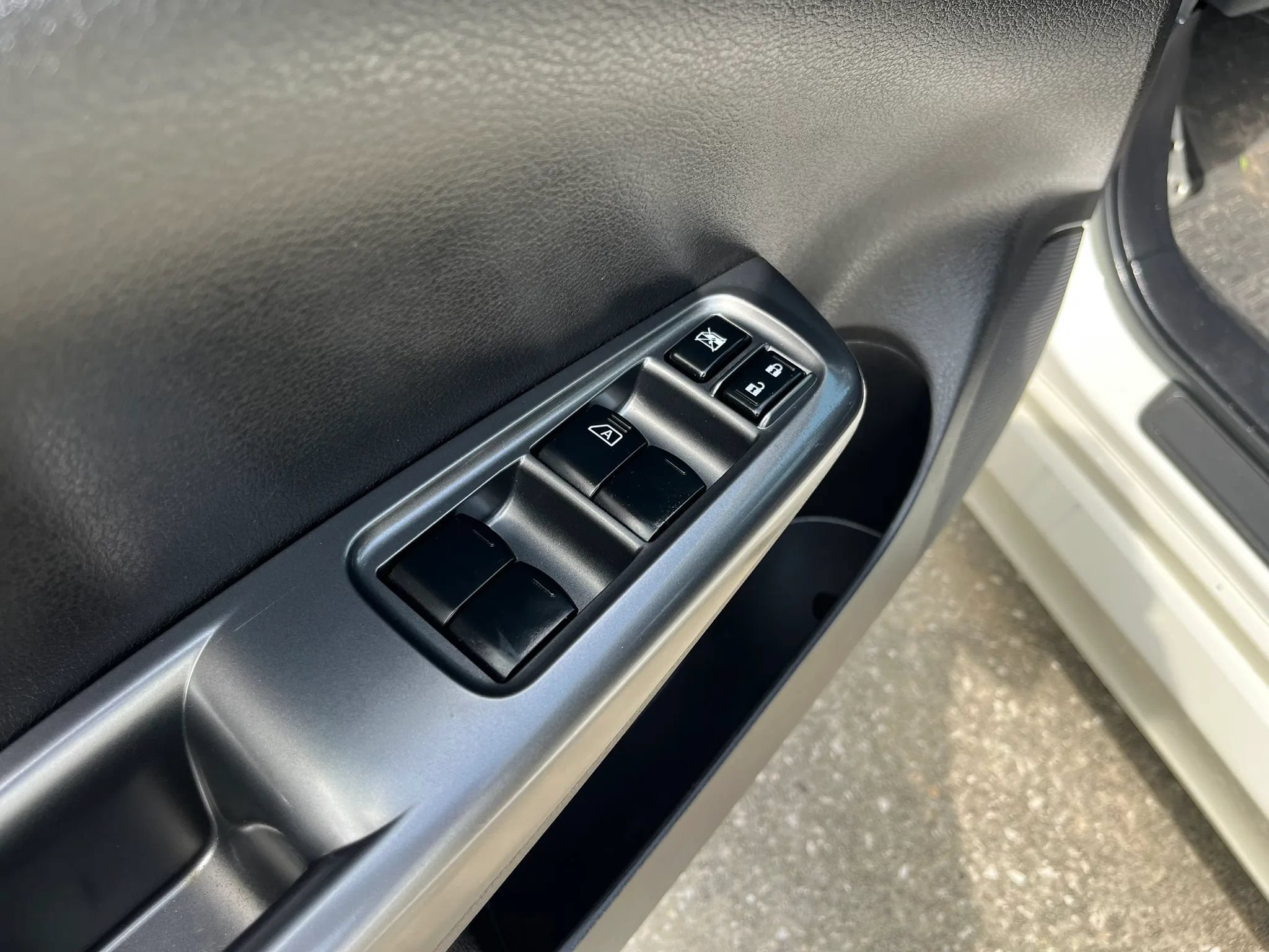 Used 2011 Subaru Impreza WRX Hatchback AWD/4WD image 15