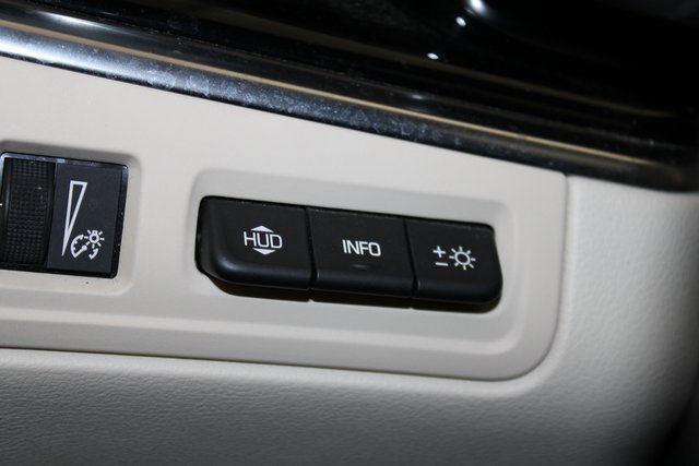 Certified 2023 Cadillac XT6 Premium Luxury w/ Technology Package image 21