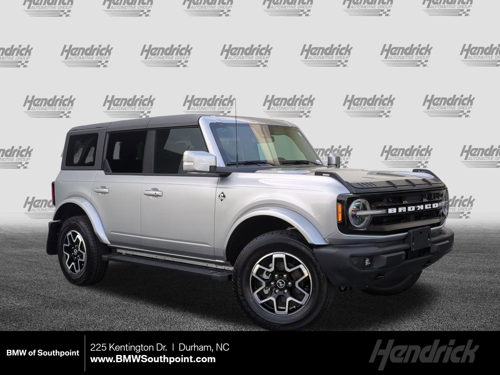 Used 2024 Ford Bronco Outer Banks image 1