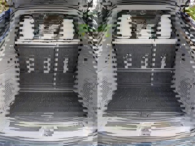 New 2026 Cadillac Escalade IQ Luxury 1 image 12