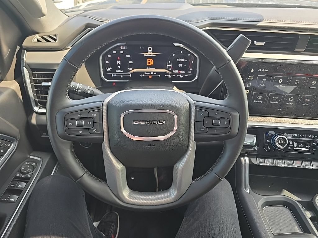 Used 2025 GMC Sierra 2500 Denali w/ Denali Reserve Package AWD/4WD image 22