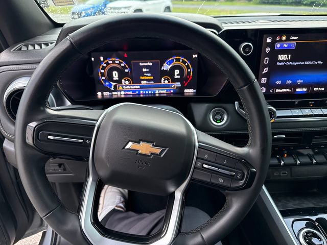 Used 2024 Chevrolet Colorado LT AWD/4WD image 16