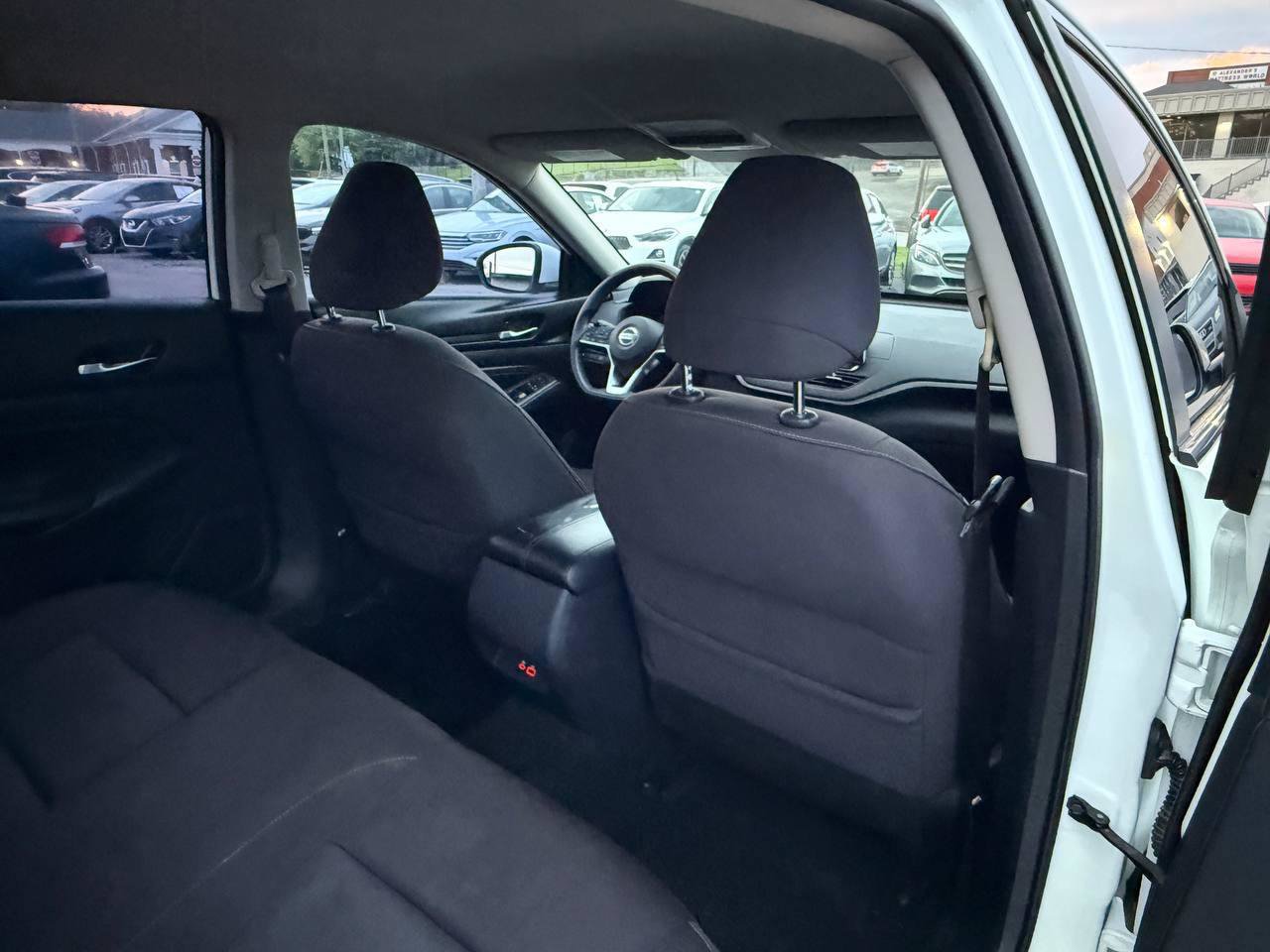 Used 2019 Nissan Altima 2.5 S FWD image 28