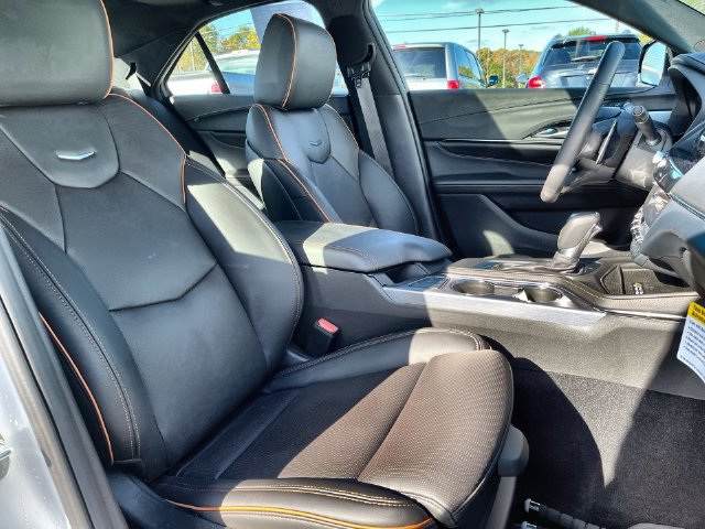 Certified 2025 Cadillac CT4 Sport AWD/4WD image 34