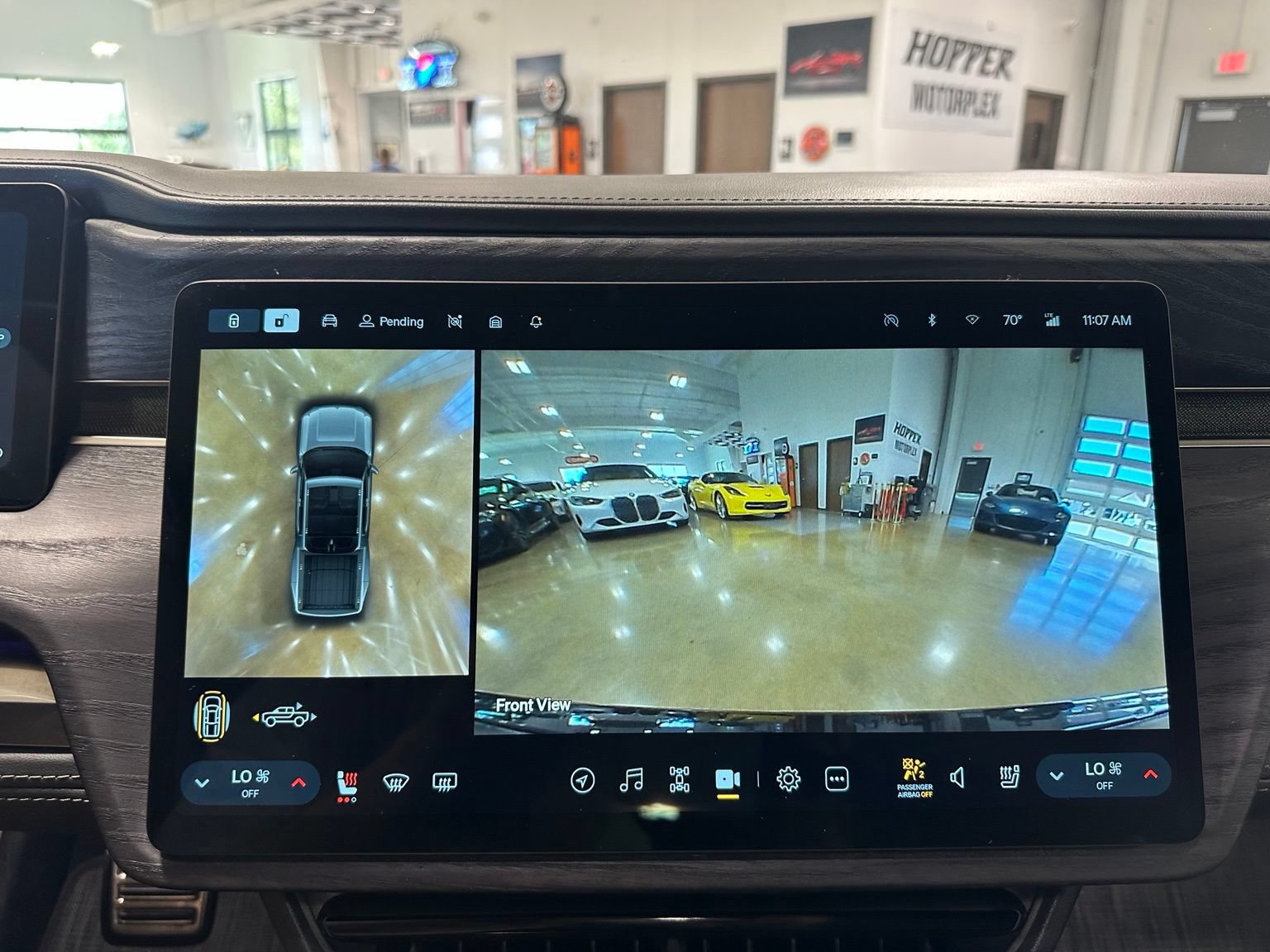 Used 2023 Rivian R1T Adventure AWD/4WD image 30