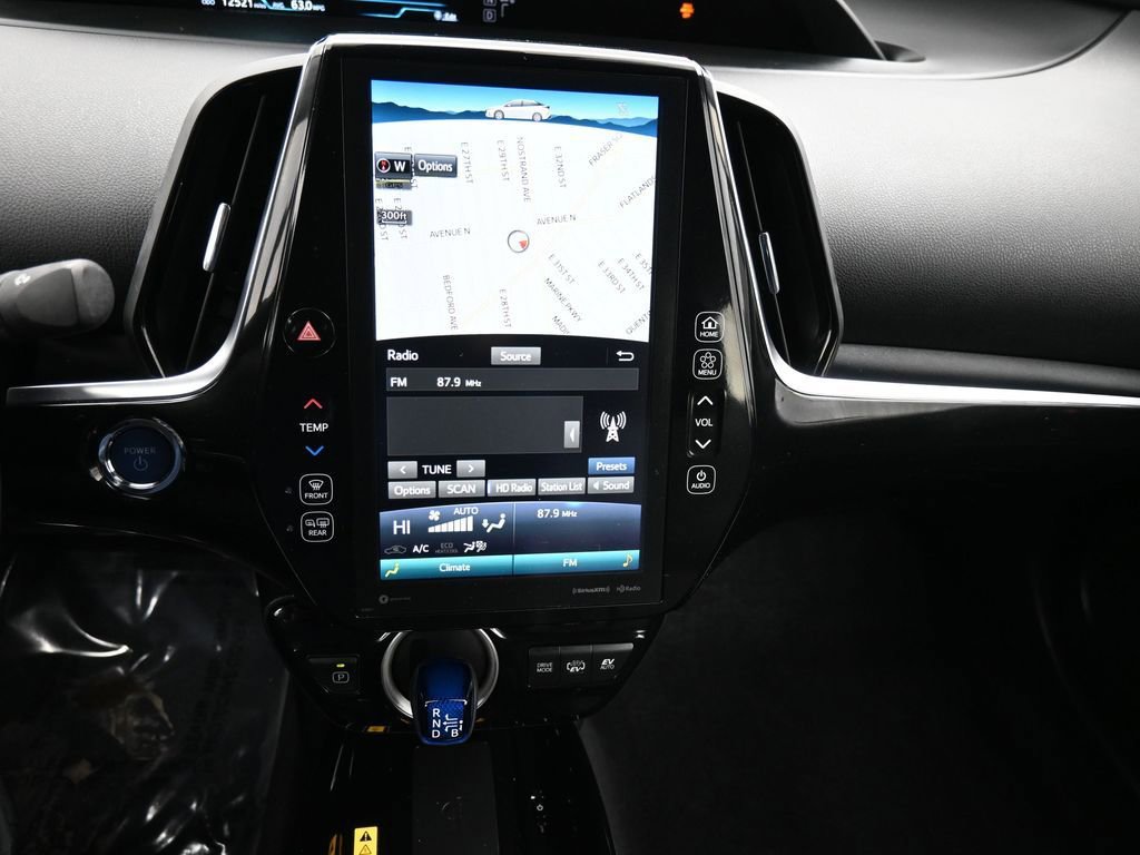 Certified 2022 Toyota Prius Prime XLE image 17