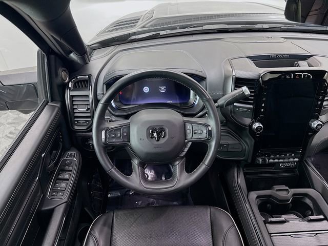 Used 2024 RAM 2500 Limited image 24