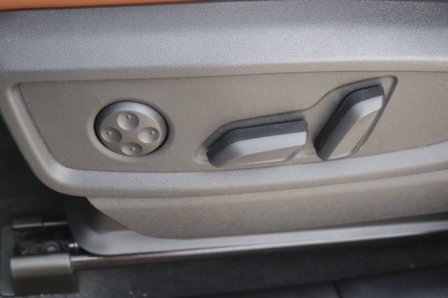 Used 2025 Audi Q5 2.0T Premium w/ Convenience Plus Package image 15