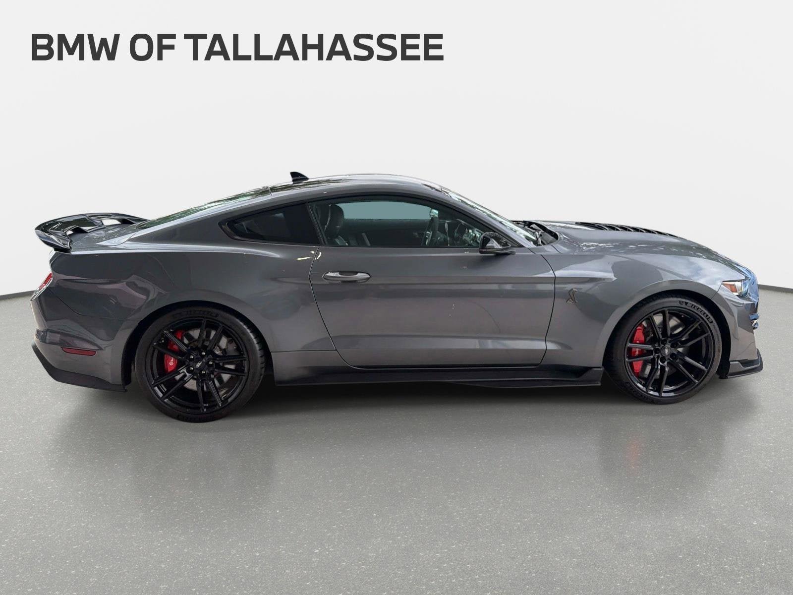 Used 2021 Ford Mustang Shelby GT500 w/ Technology Package RWD image 4