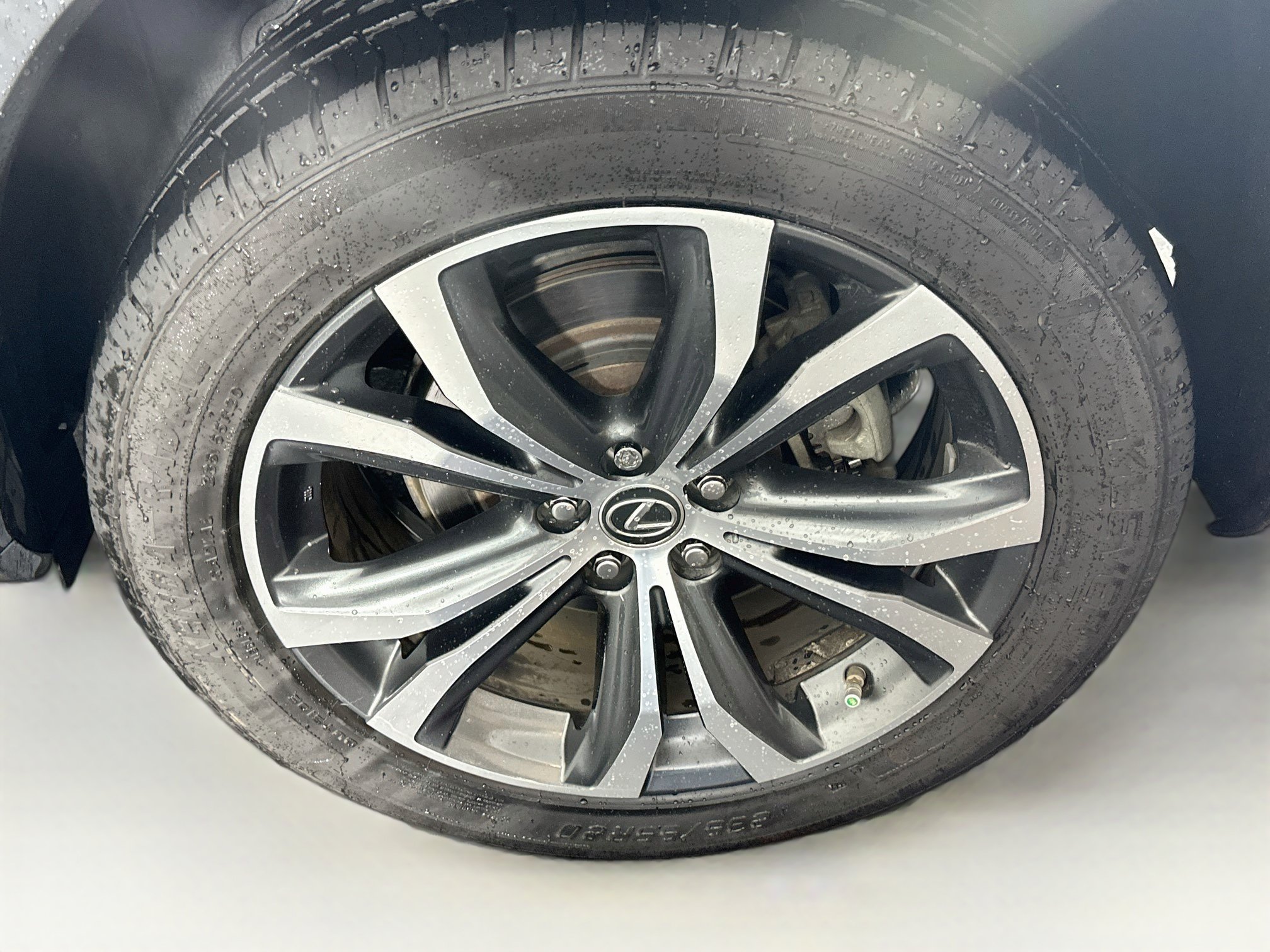 Used 2020 Lexus RX 450h AWD w/ Premium Package image 11