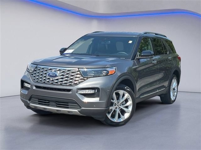 Certified 2023 Ford Explorer Platinum w/ Equipment Group 601A AWD/4WD image 2