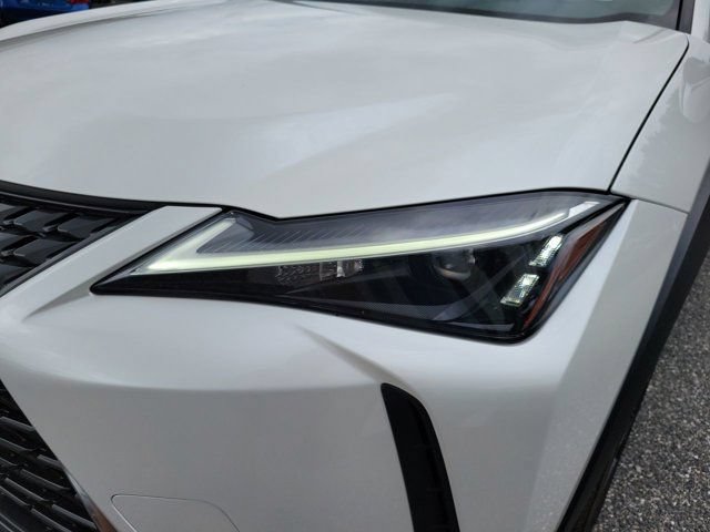 Used 2025 Lexus UX 300h FWD w/ Accessory Package (Z2) image 16