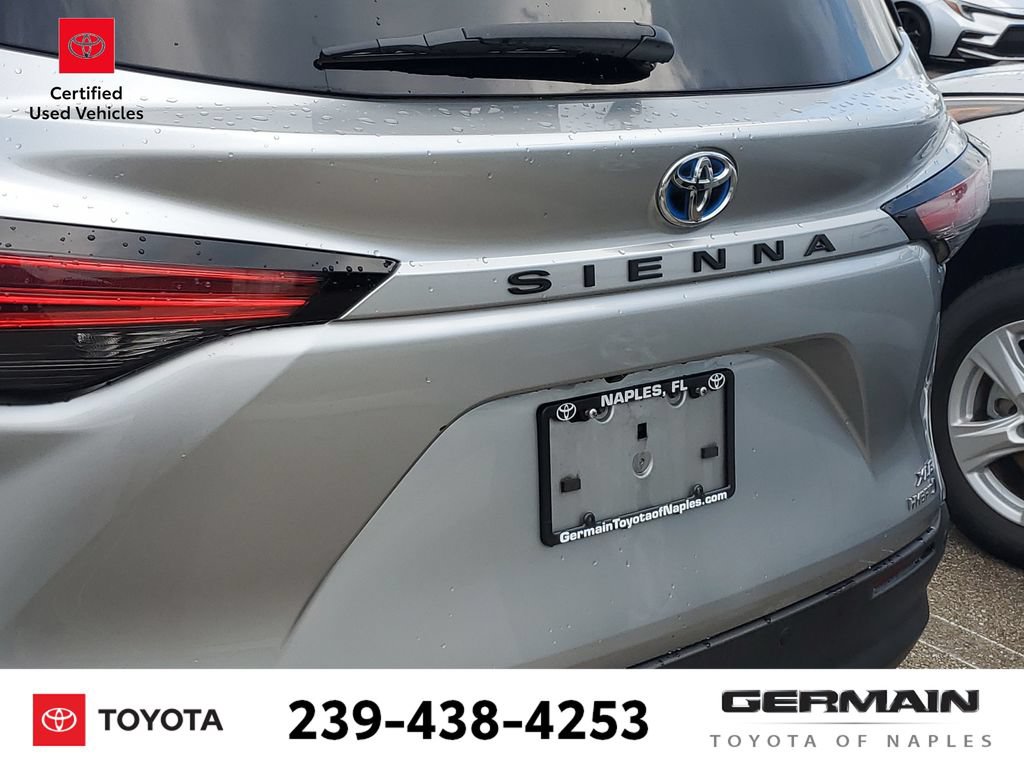 Certified 2022 Toyota Sienna XLE FWD image 17