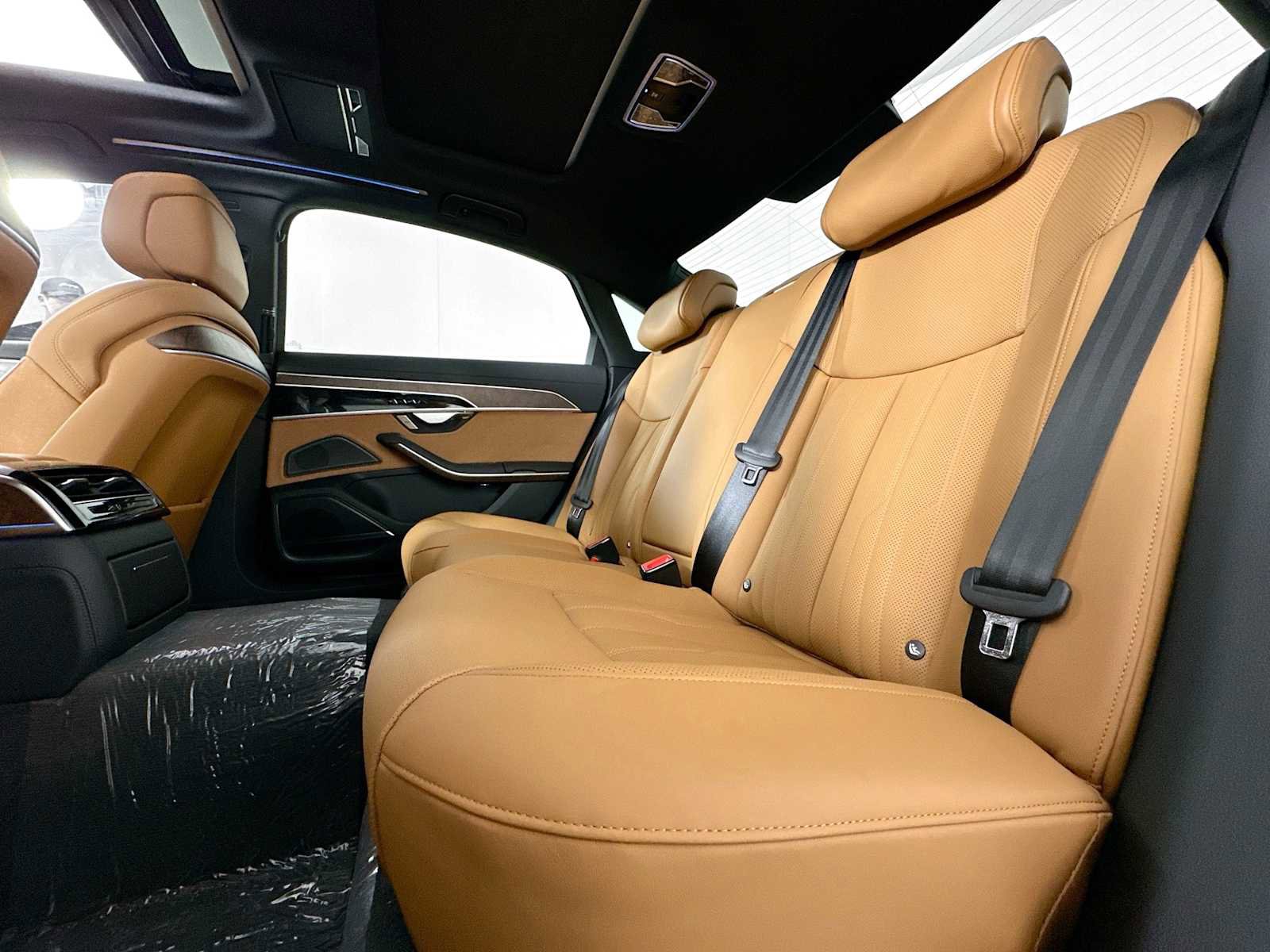 New 2025 Audi A8 L 3.0T image 23