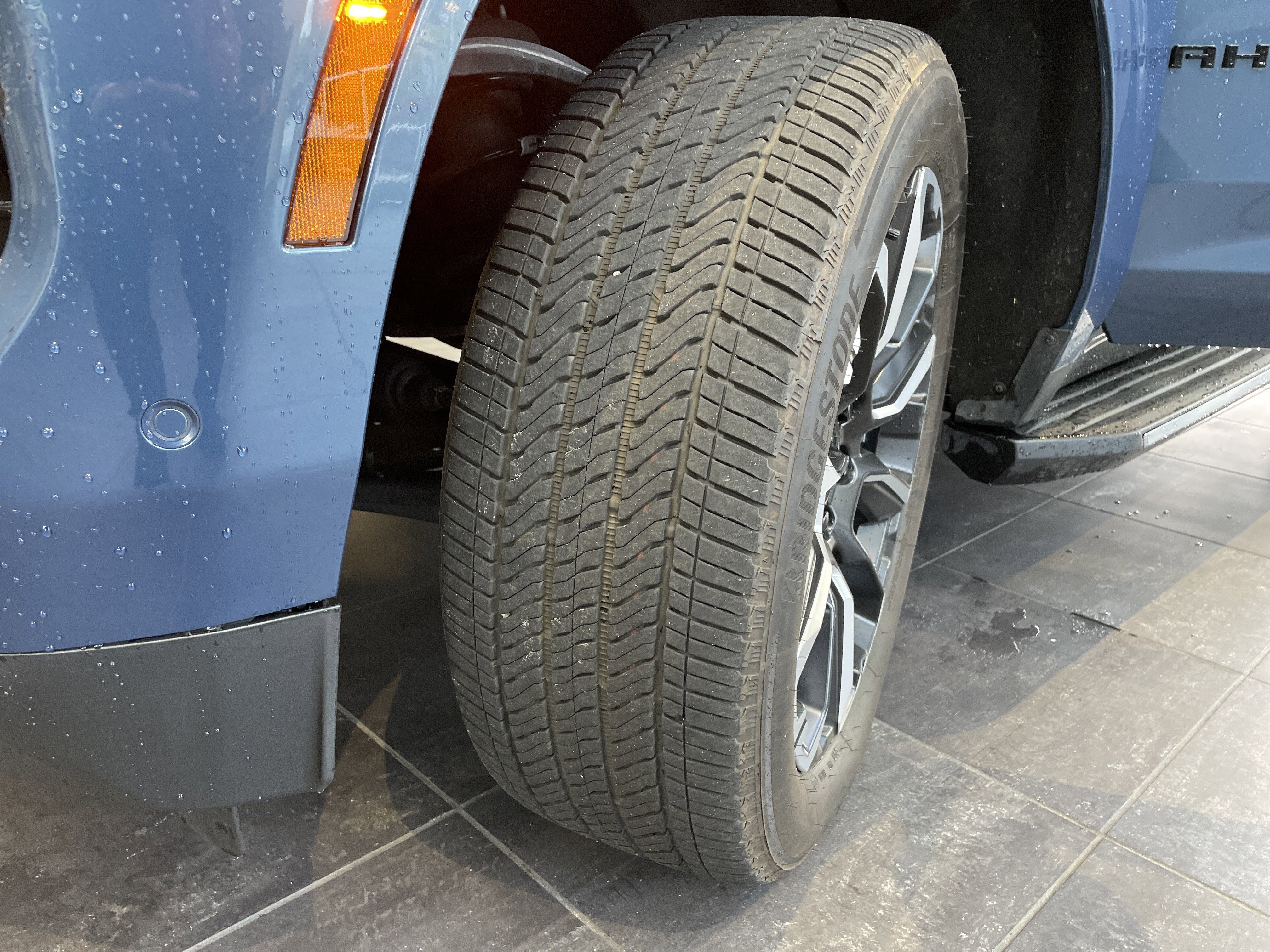 Used 2025 Chevrolet Tahoe LS w/ LPO, Dark Essentials Package RWD image 13