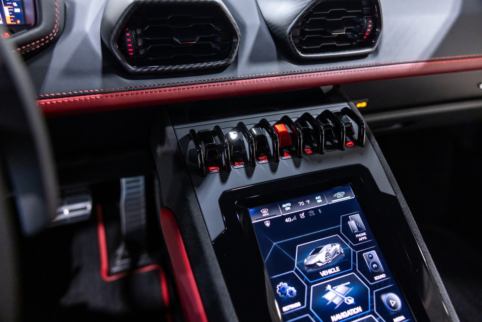 Used 2024 Lamborghini Huracan Tecnica RWD image 43