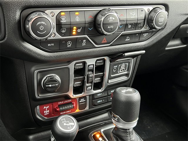 New 2025 Jeep Wrangler Willys image 24