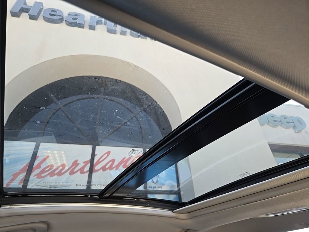 Used 2024 Chevrolet Malibu LT FWD image 59