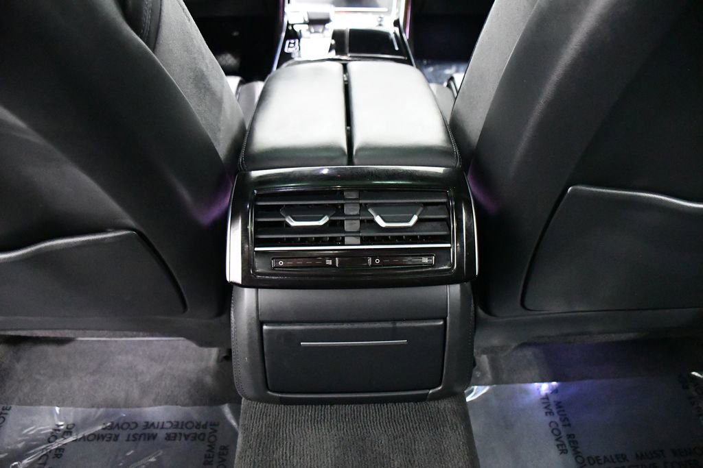 Used 2023 Audi A8 L 3.0T w/ Luxury Package image 20
